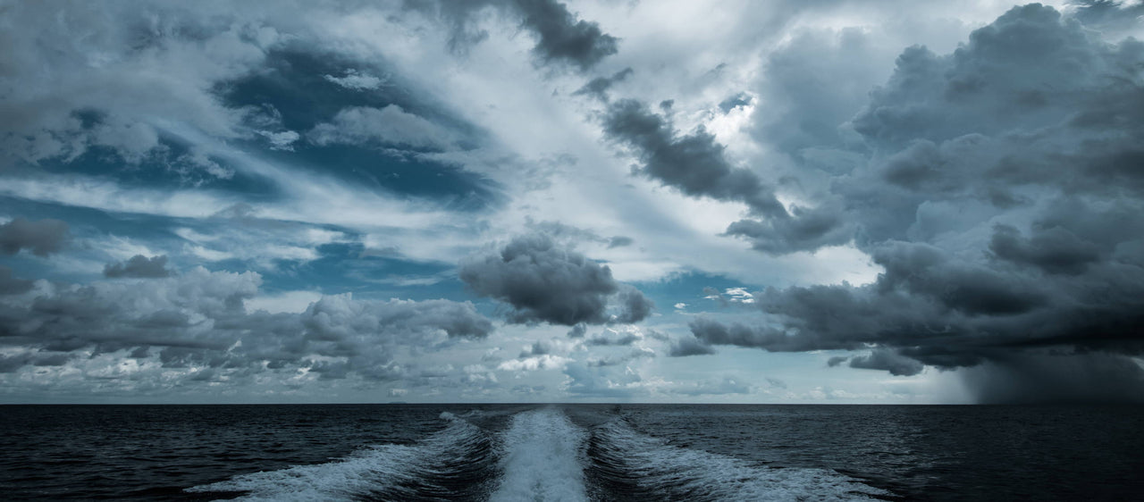 10 Tips for Safe Boating in Extreme Weather