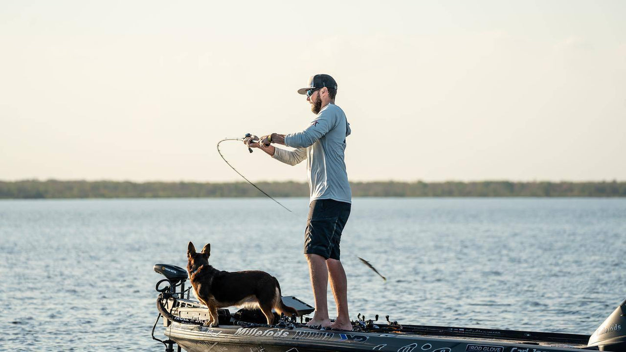 7 Quick Ways to Keep Every Foot Cool and Safe While Boating