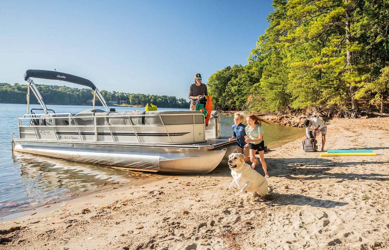 Checklist: Must-Haves for a Pontoon or Deck Boat Day Trip - T-H Marine  Supplies