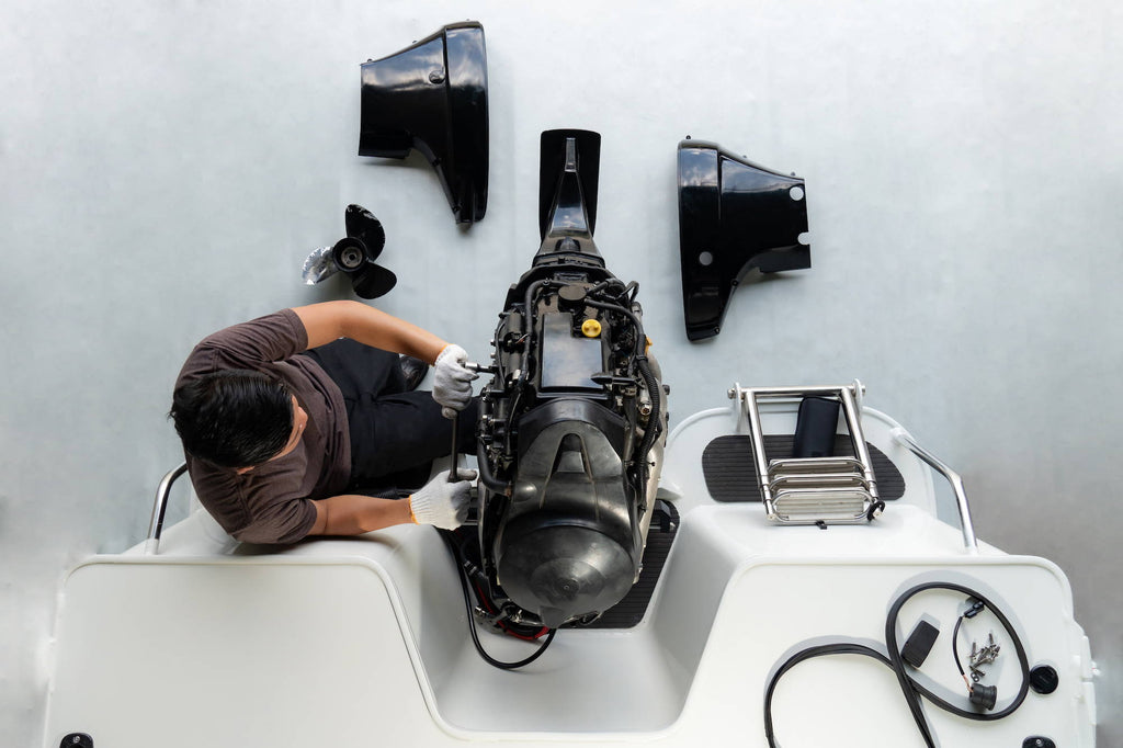 4 Quick Maintenance Tips for Minimizing Outboard Motor Repairs During the Summer