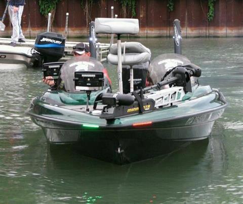 CHUSYYRAY 12V LED Boat Bow Navigation Lighting Kit – Submersible Red & Green Marine Strips, 1-Year Warranty