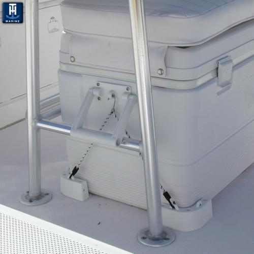 Cooler Mounting Kit for Boats