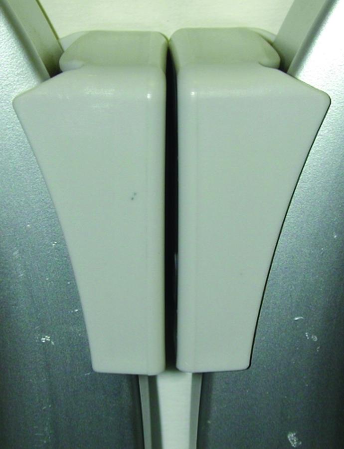 Pontoon Finger Pinch Guard